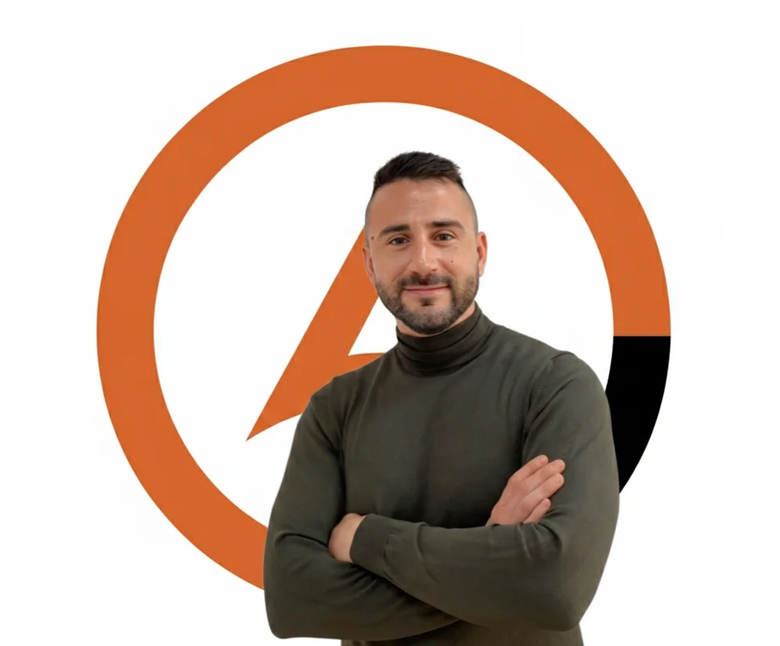 Juan Mena, fundador y CEO de Ayram Energías